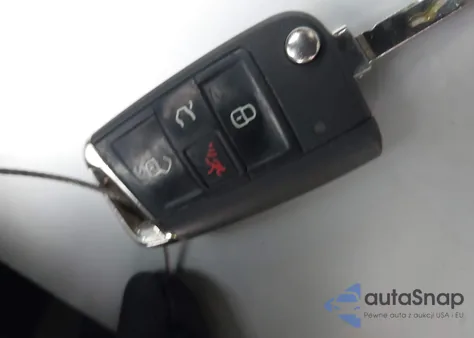 2019 Volkswagen Tiguan 2.0T Se/2.0T Sel/2.0T Sel R-Line/2.0T Sel R-Line Black from USA, damaged, VIN 3VV2B7AX6KM097388